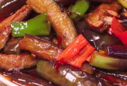 烧茄子视频教程,色香味俱全的茄子烹饪秘籍
