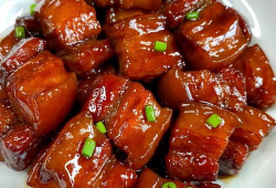 红烧肉做法视频,色泽红亮，肥而不腻，美味诱人