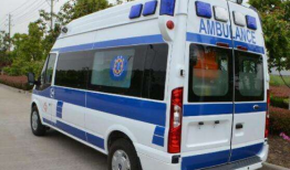 救护车 视频,救护车视频揭秘生死时速