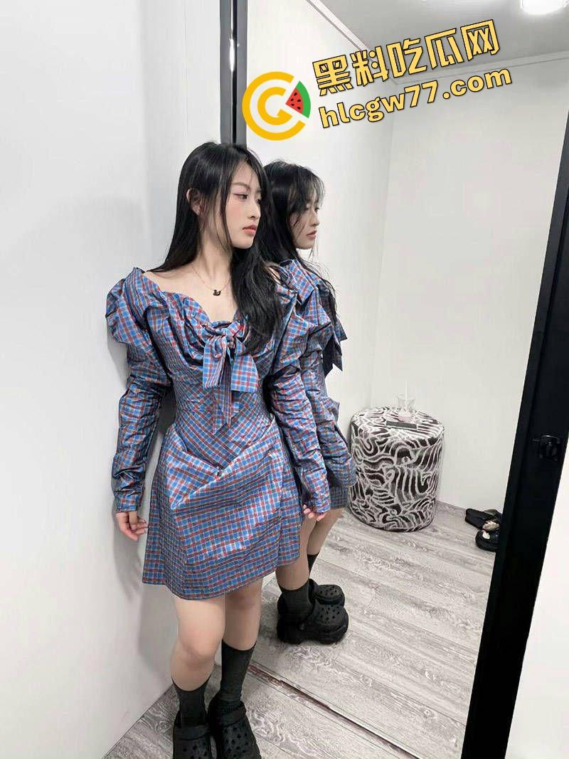 舔狗追了俩学期,她男友早就用手机拍完炮片,无锡职院校花【方诗蕊】的清纯滤镜碎成渣!-7