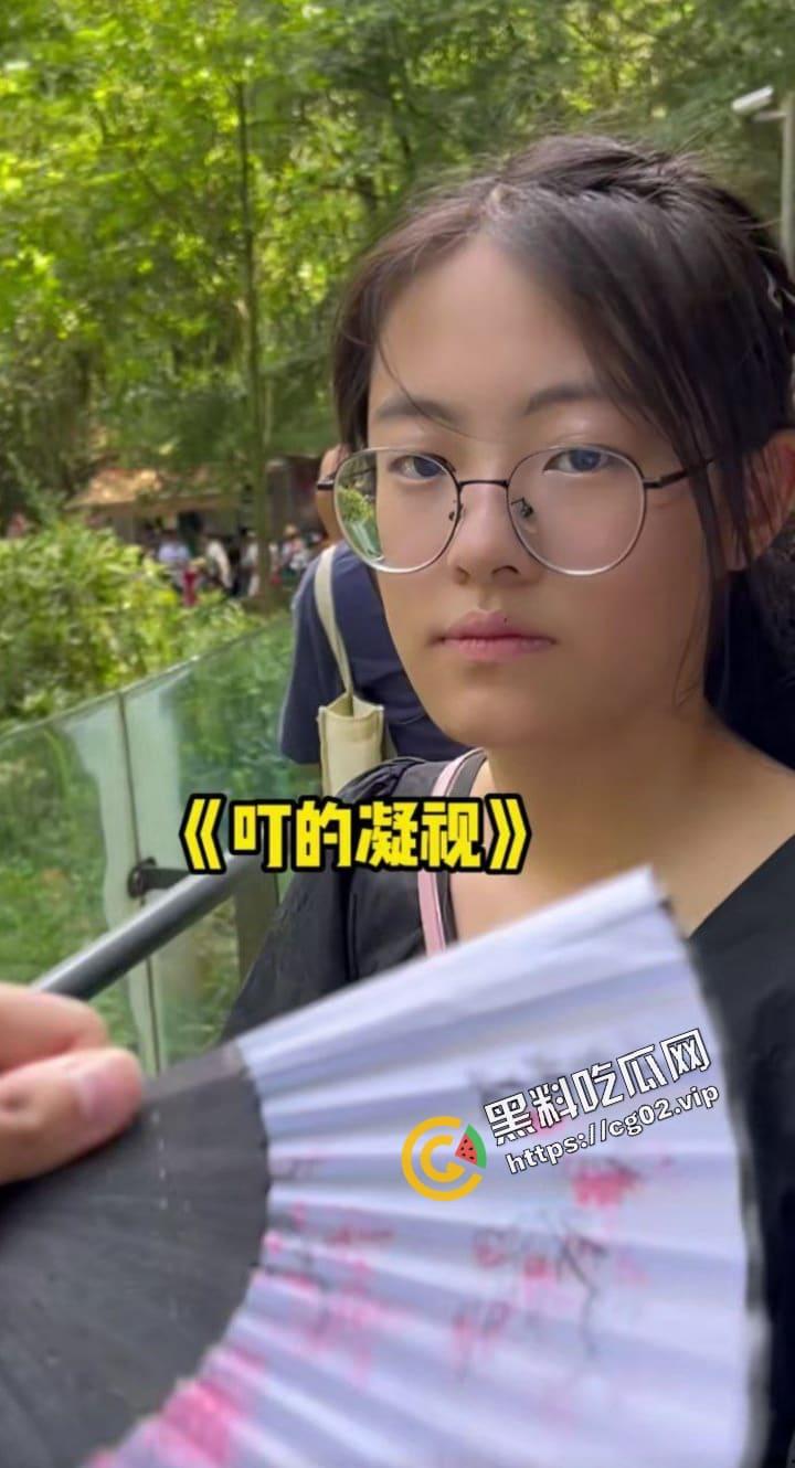 抖音千万粉网红【小叮当的一家】中的姐姐叮叮遭网聊骗局 全裸自拍视频流出遭疯传 顺带 开盒 千万账号背后的男人-10