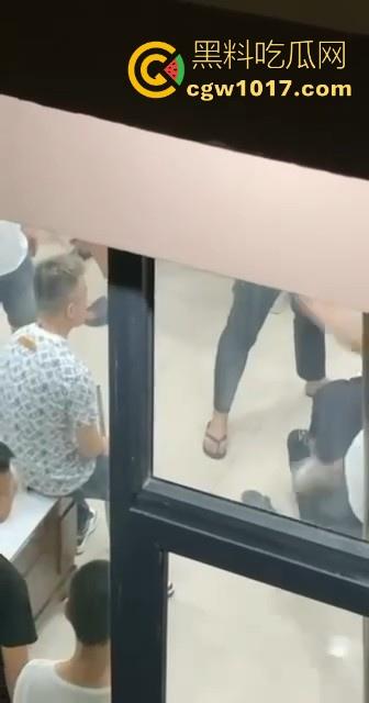 出来混迟早要还的！缅甸财通幸运园区一名狗推，因为没业绩被公司多名管理围殴从二楼丢下致死，电诈也不好做了！-6